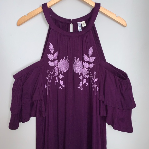 Francesca’s Dress - Picture 2 of 4